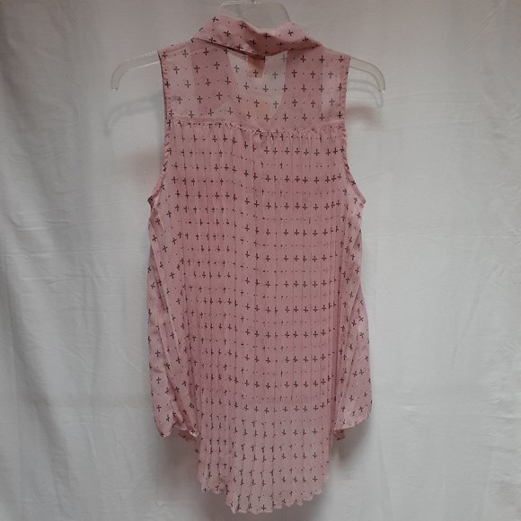 Blouse.  Pink barely sheer - Picture 3 of 9